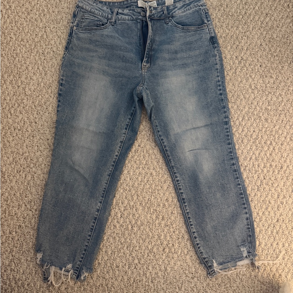 Women’s Light Blue Distressed Jeans - Casual Relaxed Fit